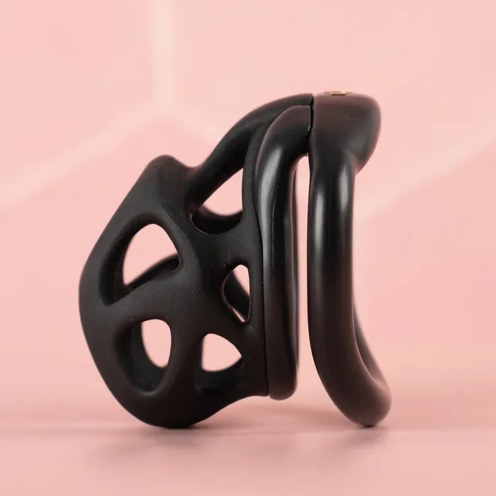 House of Chastity Dildos The Cobra QOG Nano