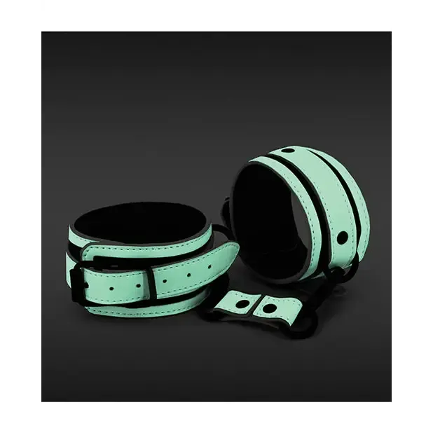 Couples NS Novelties GLO Bondage Ankle Cuffs Green Couples NS Novelties GLO Bondage Ankle Cuffs Green