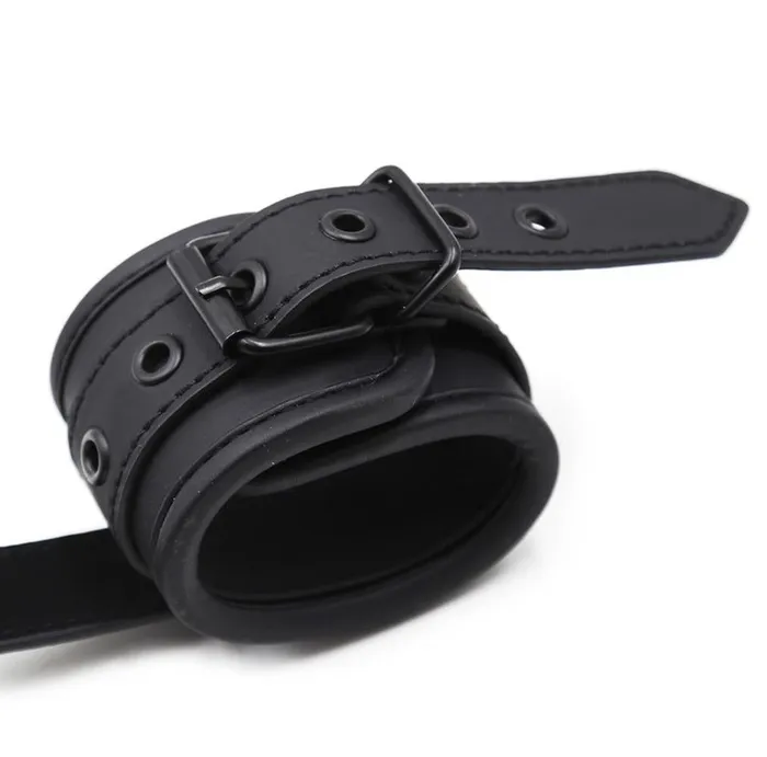 Restraints Kinky Puppy Black Wrist Cuffs with a Pull Handle